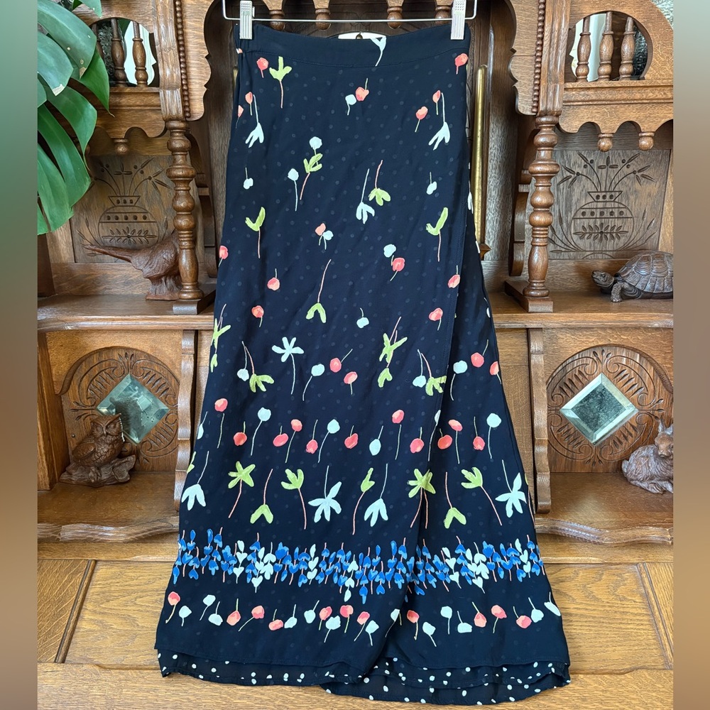 90s Retro Cottage Fairy Floral Black Maxi Skirt Size Small